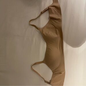 Seamless Nude Bra